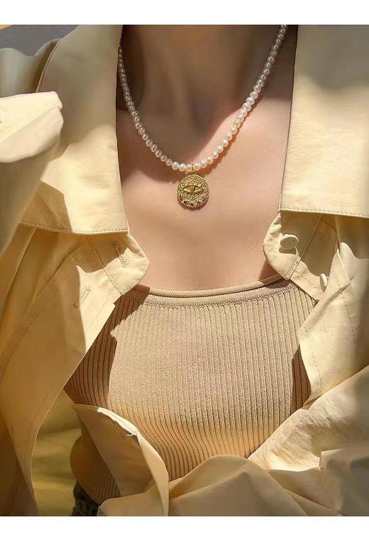 25年秋冬流行色 白*何同款 意大利GIRATI为爱 智慧（恶魔）之眼纯天然淡水珍珠水晶项链 商品图1