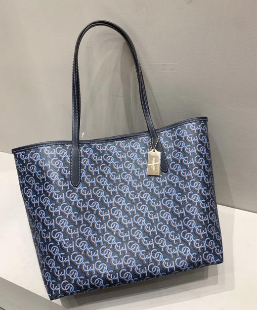 ¥1100直邮到手✈️Coach新city印花[强]简直了，整个｜Goyard｜即视感｜‼️号称一个能装下世界的托特包，本周价格底谷！ 商品图12