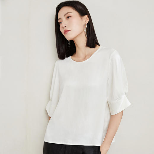 玳莎设计感五分袖小衫女2023年夏季新款百搭米白色宽松圆领上衣  DB31202 商品图0