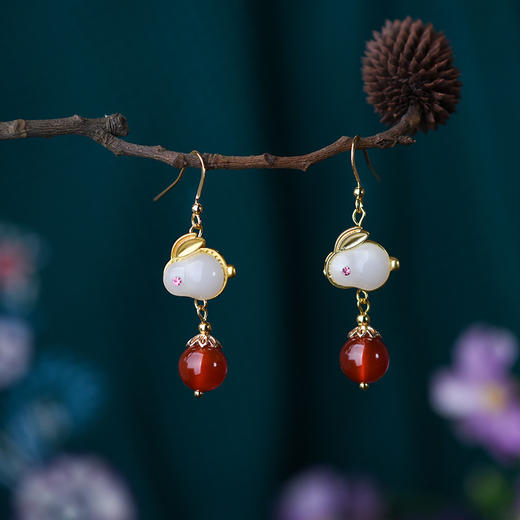 JGL-03220319可爱小兔子耳环仿玉复古国风耳坠兔年本命年耳饰无耳洞耳夹女学生 商品图3