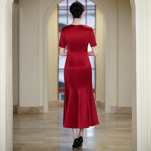 小众设计感，醋酸改良旗袍婚礼妈妈鱼尾裙主持人晚礼服QQX-2299162 商品图3