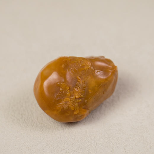 清 田黄石雕兰花把件 商品图2