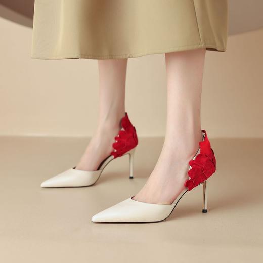 一字扣包头凉鞋，夏季欧美细跟红花职业黑色尖头包跟米色高跟鞋XC-S066 商品图2