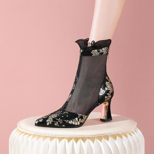 春夏新款，羊京绒拼接网纱尖头高跟花边短靴YSML-D787-197 商品图2