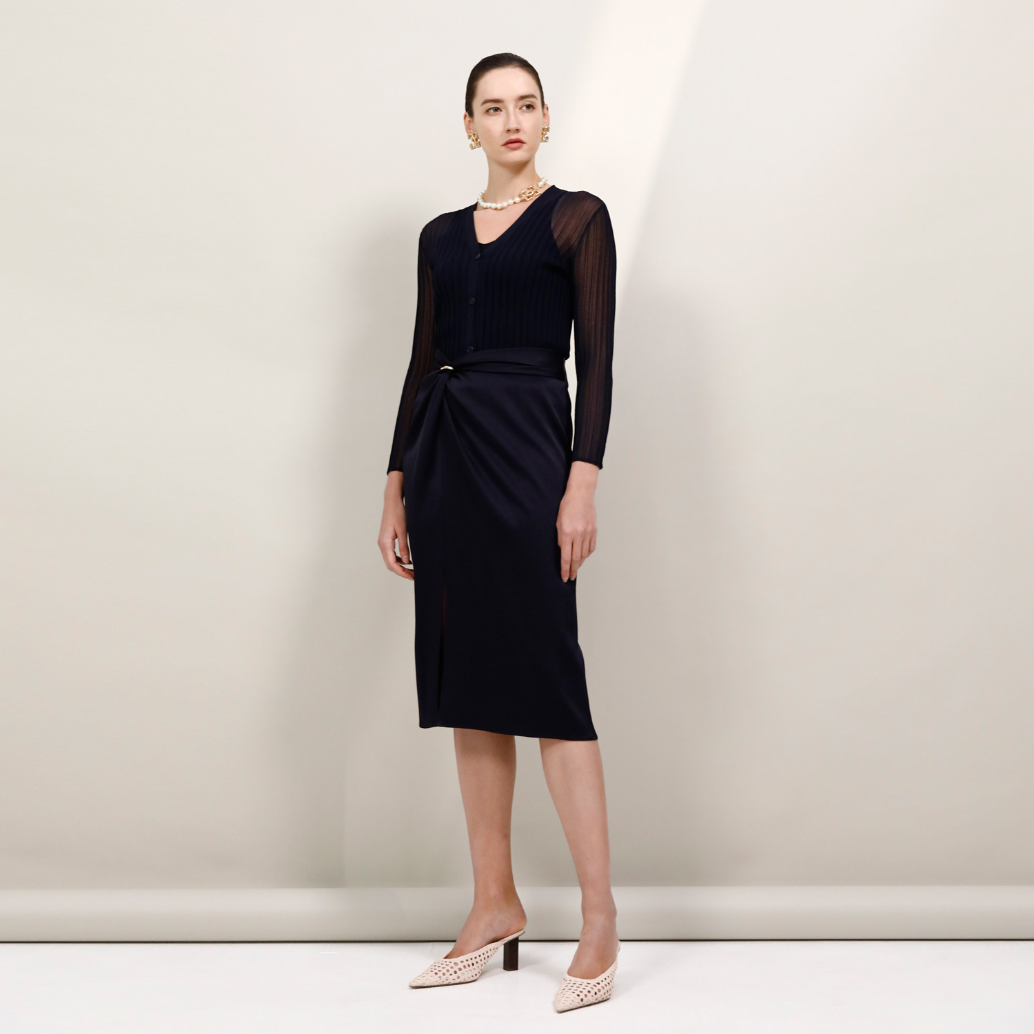 卡莉朵拉半裙C26B7403