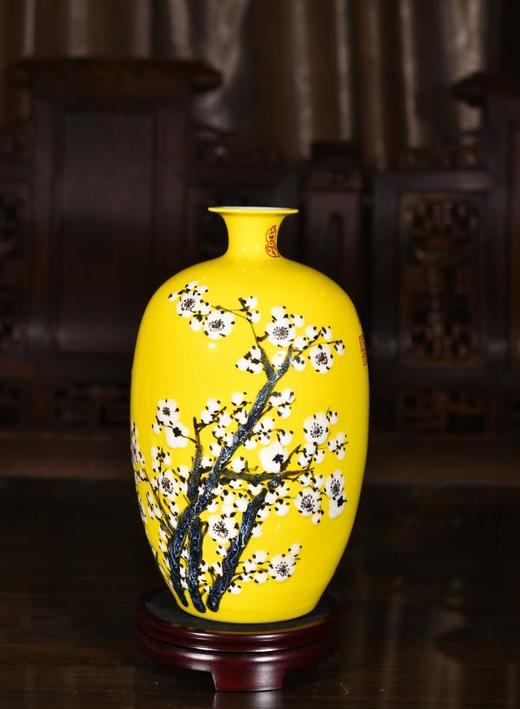 高温皇家黄釉堆画梅花银花玉雪香 商品图0