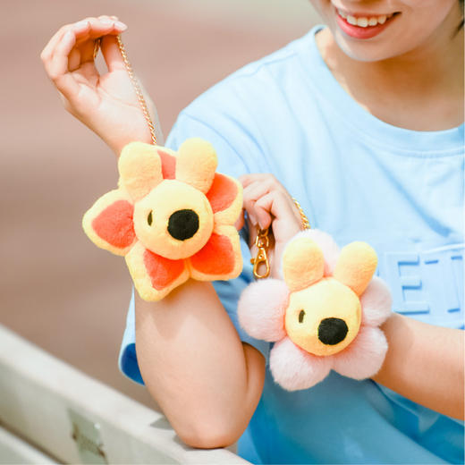 花花团毛绒钥匙链挂饰 商品图4