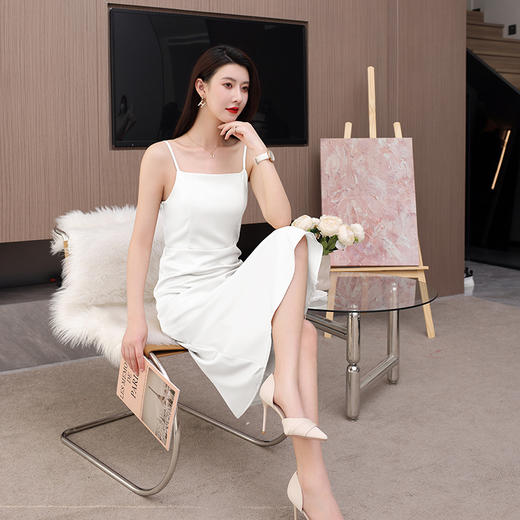 XZ-rf060中长款吊带连衣裙气质百搭裙通勤内搭约会单穿防醋酸缎面裙子新款 商品图1