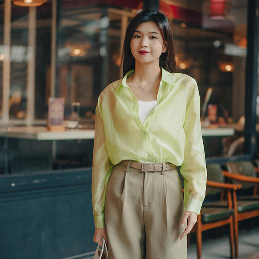 Avann时尚后背小开叉天丝衬衫 商品图5