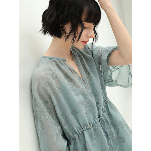 COCOBELLA重工金葱刺绣肌理感连衣裙女优雅两件套长裙FR966D 商品图2