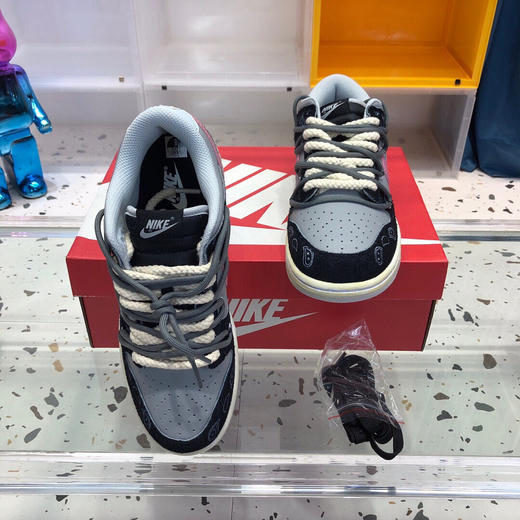 夏季特惠💰530 纯原版本 # NK SB Dunk Low 联名款复古休闲板鞋 商品图1