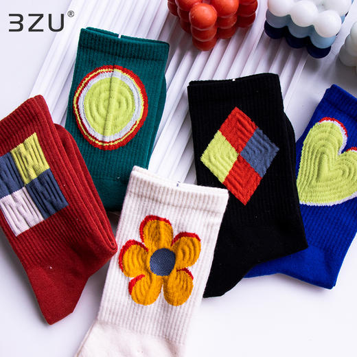 春夏多彩精梳棉青年男女同款中筒袜几何字母学院男士女士学生袜 商品图2