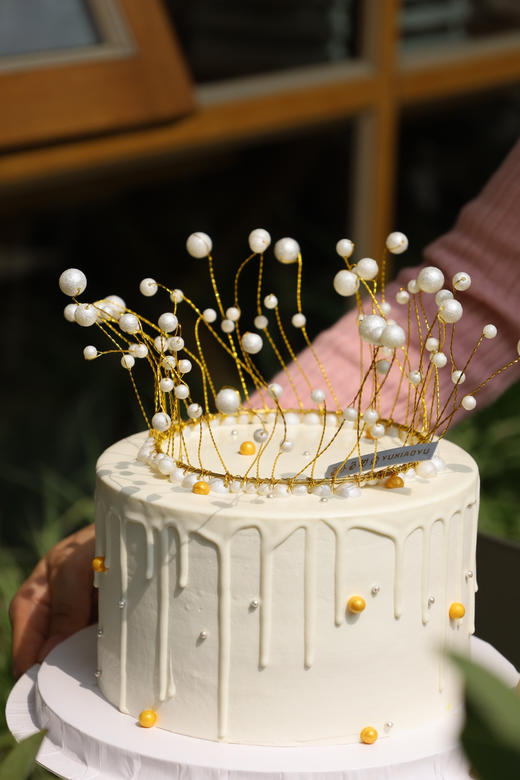 白色珍珠皇冠淋面 商品图1