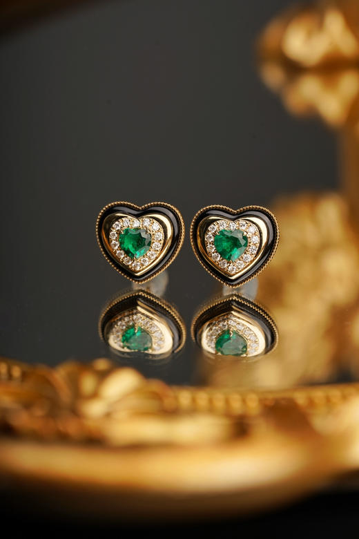 【本心】祖母绿爱心黑玛瑙耳钉 商品图0