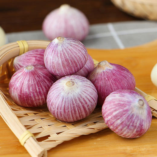 云南紫皮独头蒜  2023年大理新鲜紫皮大蒜湿蒜食用大蒜头农家蒜蔬菜 商品图2