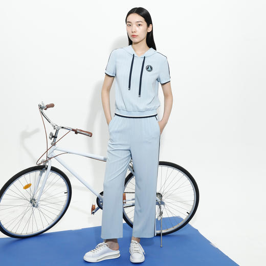 西贝伦卫衣S26B1148 商品图1