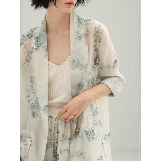 COCOBELLA国风写意印花新中式贡针西装莱赛尔微透视外套SI532 商品图0