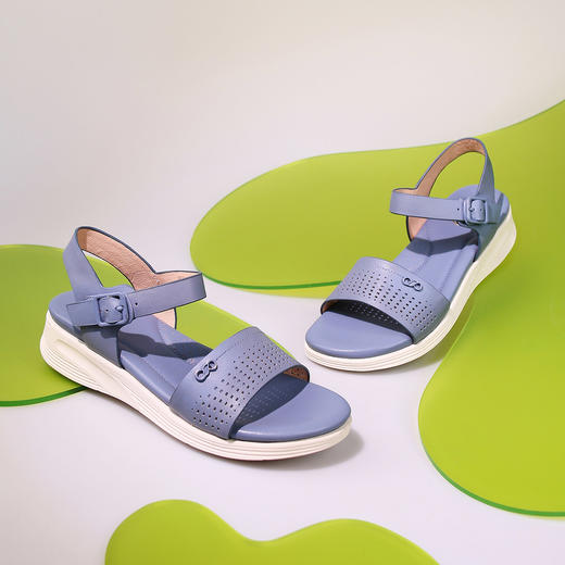 Safiya/索菲娅2023夏季新品妈妈鞋舒适真皮轻便一字带防滑坡跟厚底凉鞋SF32115037 商品图8