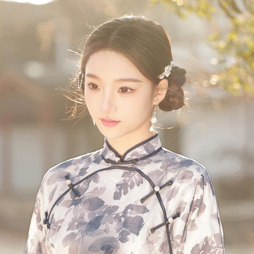 改良少女款圆襟日常，休闲中国风轻薄旗袍XL-23037 商品图2