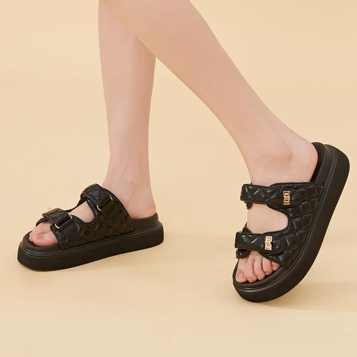 Safiya/索菲娅2023新品春夏小香风厚底外穿假日休闲气质凉拖SF32110032 商品图1