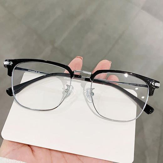 mikibobo 万人团购 成人款近视眼镜 防蓝光防辐射眼镜配镜 （请根据要求，备注完整度数，轴位，瞳距） 商品图4