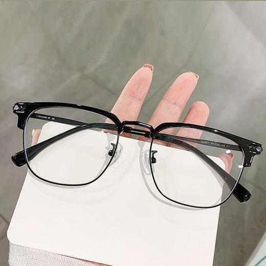 mikibobo 万人团购 成人款近视眼镜 防蓝光防辐射眼镜配镜 （请根据要求，备注完整度数，轴位，瞳距） 商品图2
