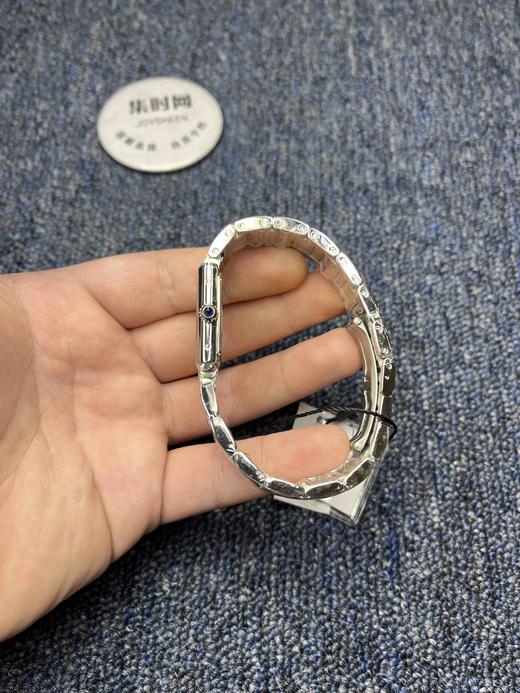 卡地亚 F1坦克系列TANK MUST 女士腕表 有中号和小号两个尺寸 小号29.5*22mm 中号33.7*25.5mm 商品图4