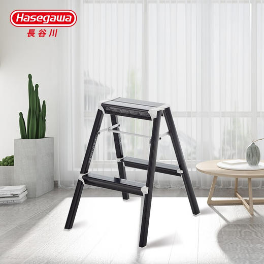 長谷川（Hasegawa）长谷川家用室内梯 铝合金优良设计防滑宽踏台折叠人字摄影梯子 黑色SK-06BK (两步梯-高56cm) 商品图1