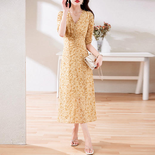 HRWL8639碎花连衣裙女2023年夏季新款韩系气质休闲百搭收腰显瘦中长款裙子 商品图0