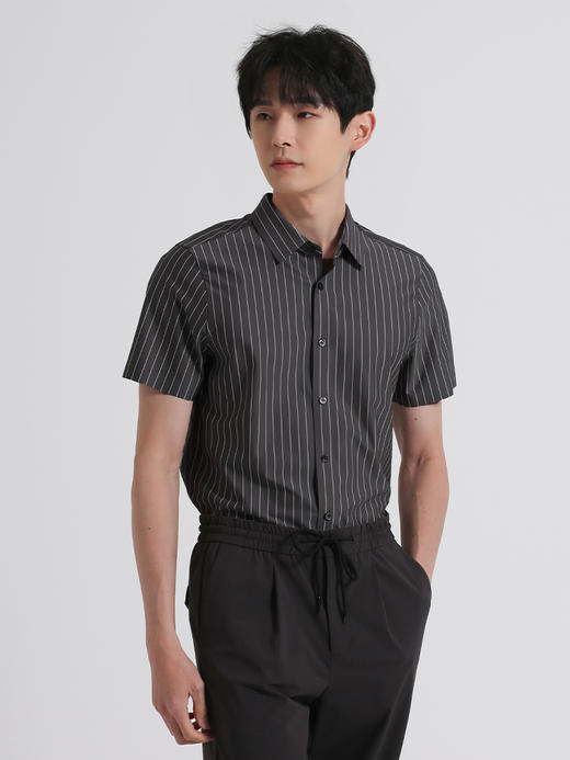 callisto深灰弹力棉短袖衬衫 SSTSS192C 商品图0