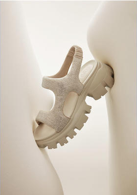 思加图SZPEBK33DC1BL3裸色、黑色