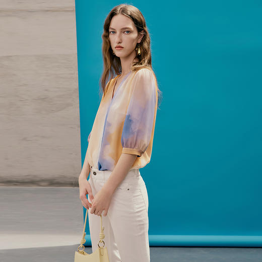 EITIE爱特爱夏季新款时尚个性扎染撞色印花衬衫上衣女7413121 商品图2