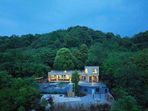 【青城山#012号院】4房温泉私汤小院，独占一片山头，山间避暑、全屋地暖，超大庭院，儿童游玩滑滑梯丨秋千丨攀爬墙sjsy 商品图0