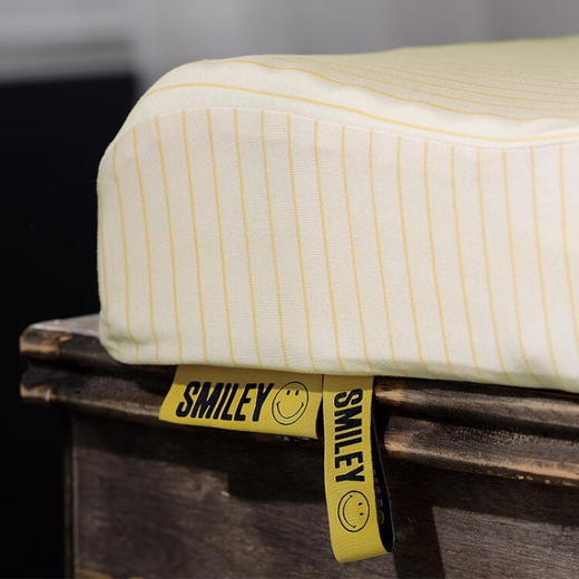 SMILEY微笑 爱笑乳胶枕 SMILEY-ZT-505（个） 商品图3