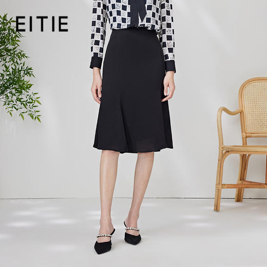 EITIE爱特爱夏季新品时尚气质通勤显瘦高腰半身裙女7006710 商品图0