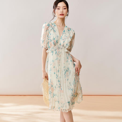 剩S/M 芳外【法式茶歇碎花裙】2025夏季新款V领百褶连衣裙 商品图2