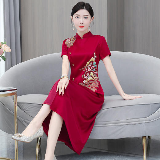 婚宴装绣花连衣裙2023夏季新款时尚洋气优雅复古修身显瘦长裙AHM-yhfs7543 商品图0