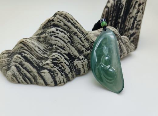 绿晴水冰透静思挂件 商品图0