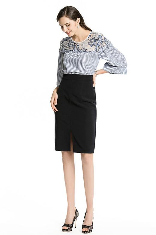 BCBGMaxazria 蓝色条纹蕾丝拼接上衣 2056 商品图2