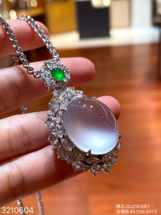 3210604，玻璃蛋面吊坠。具体价格微信咨询 商品图6