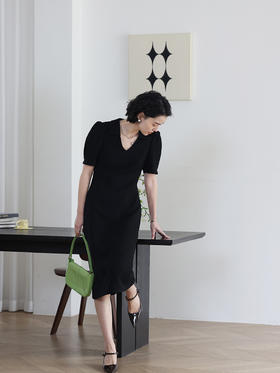 HeyDress【醋酸系列】法式V领连衣裙女夏季复古收腰黑色裙子