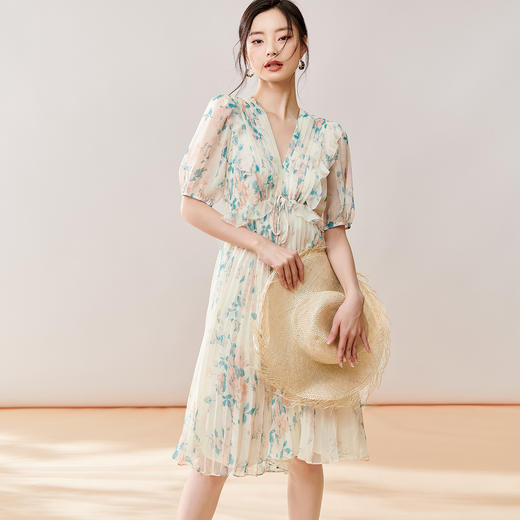 剩S/M 芳外【法式茶歇碎花裙】2025夏季新款V领百褶连衣裙 商品图1