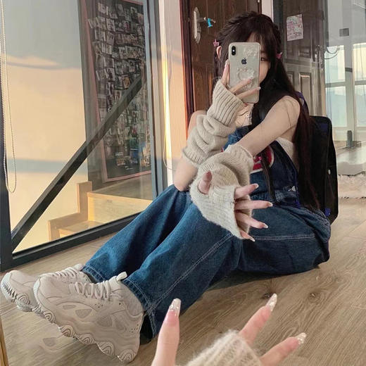 【宽松舒适 遮肉显瘦】潮牌刺绣牛仔背带裤女 春秋季百搭宽松阔腿 显瘦高腰小个子连体长裤 时尚潮流牛仔裤 商品图2