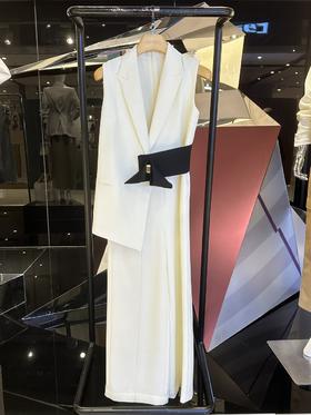 设计感高腰连衣裤