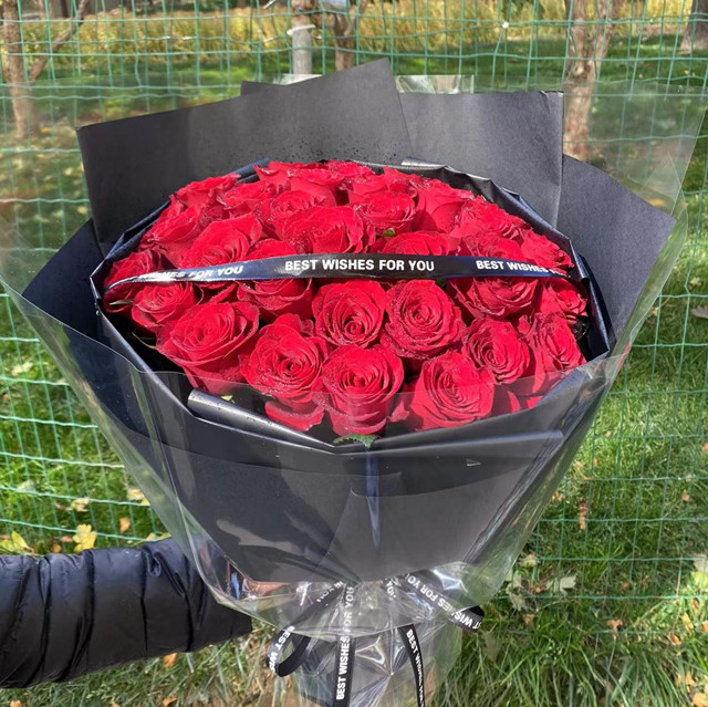 33支红玫瑰花束