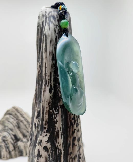 绿晴水冰透静思挂件 商品图6