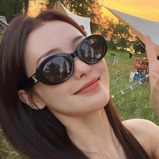 【ins复古墨镜！出街必备】凯旋门墨镜2023新款椭圆形太阳镜女士复古防紫外线眼镜 商品图0