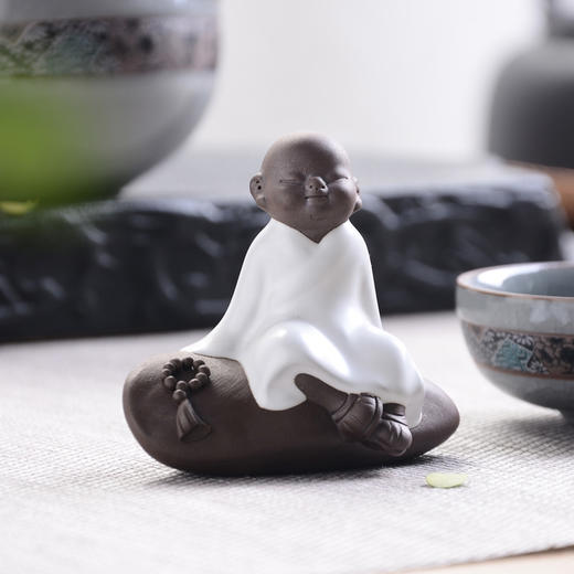 成艺无忧小和尚茶宠静思茶宠摆件创意哥窑青瓷精品可养开片小和尚纯手工茶玩茶道配件 商品图4
