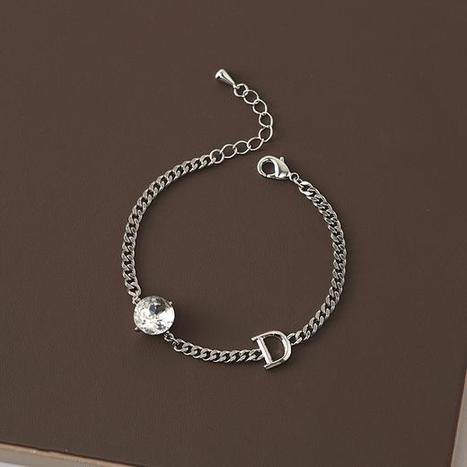 Oflye潮流饰品 字母手链女复古圆形锆石手饰新款个性小众ins风手饰品 商品图1
