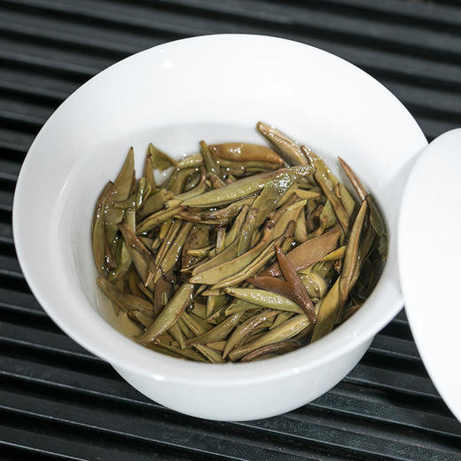 四大茗乐罐装系列【可清心】2017年白毫银针 商品图5